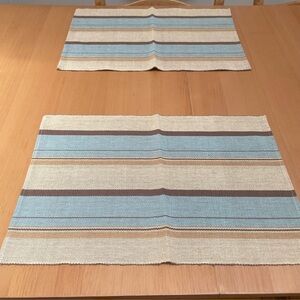 4 beautiful Striped Blue and Beige Placemats. 100% cotton by Alkaso (Toronto)